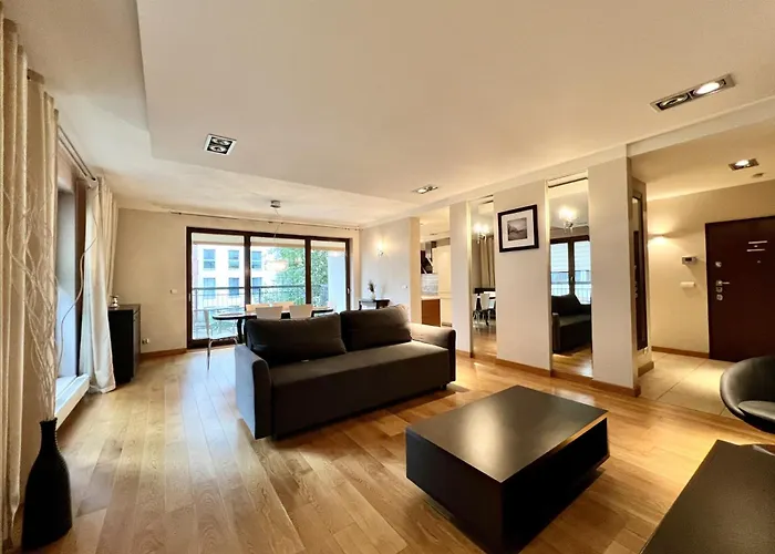 98M2 Apartment Oldtown Yacht Marina