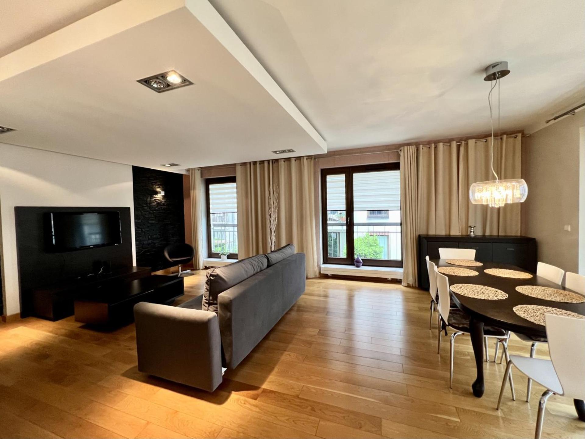 98m2 Oldtown Yacht Marina Apartment Danzig