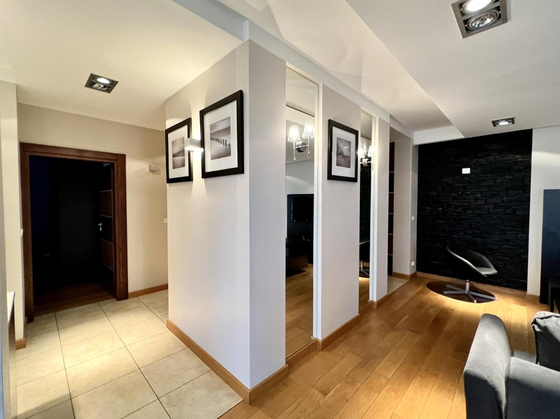 98m2 Oldtown Yacht Marina * Danzig
